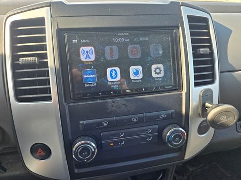 Used 2012 Nissan Xterra S w/ Value Package image 9