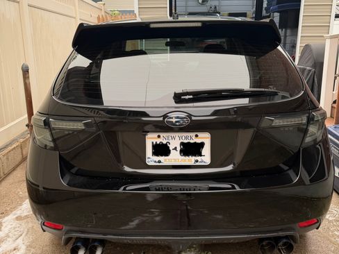 Used 2011 Subaru Impreza WRX Premium AWD/4WD image 6