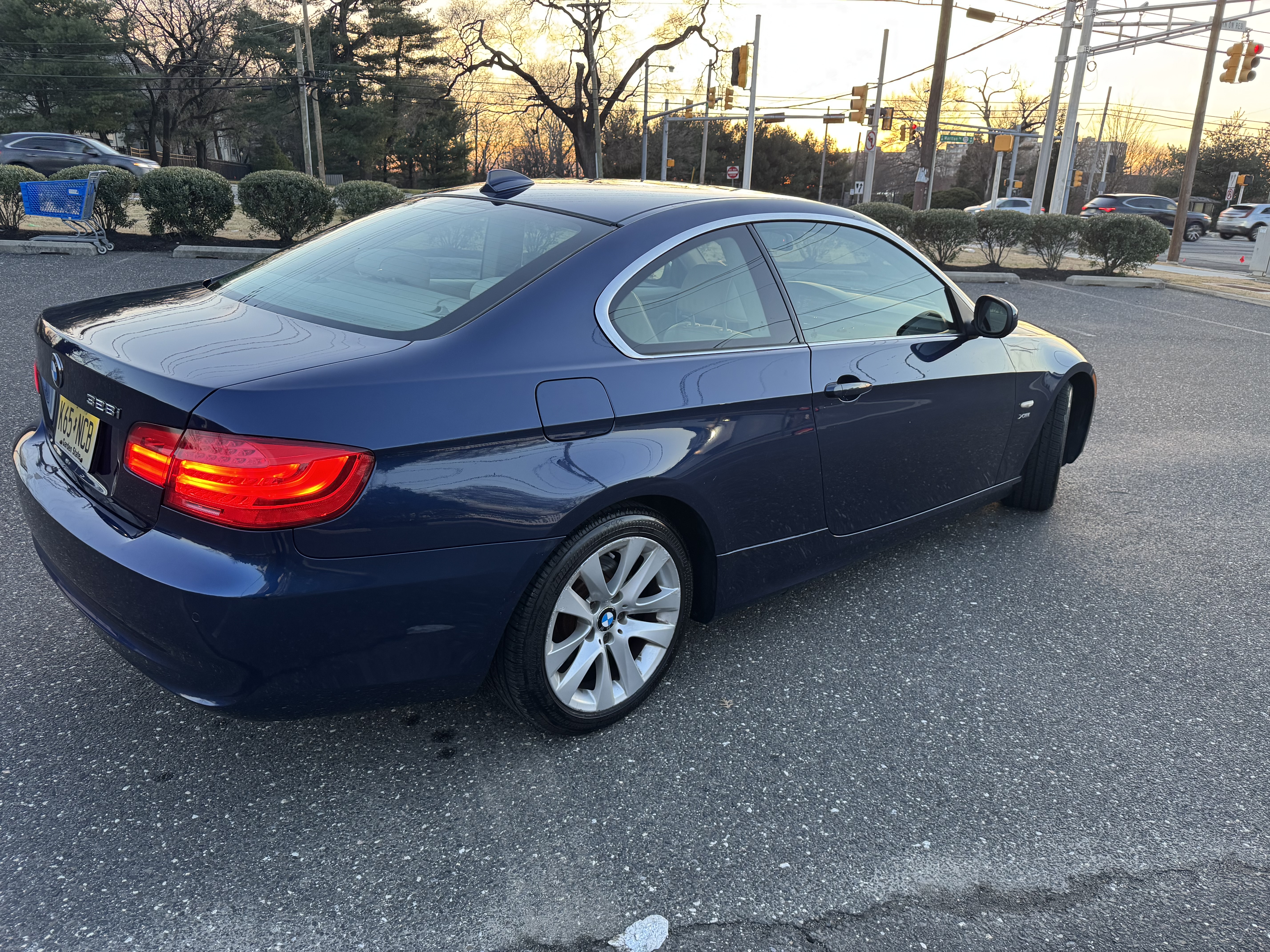 Used 2013 BMW 328i xDrive Coupe AWD/4WD image 8