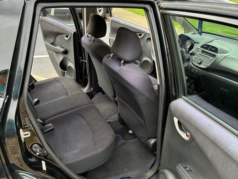 Used 2013 Honda Fit Sport image 12