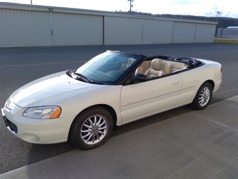 Used 2002 Chrysler Sebring Limited image 6