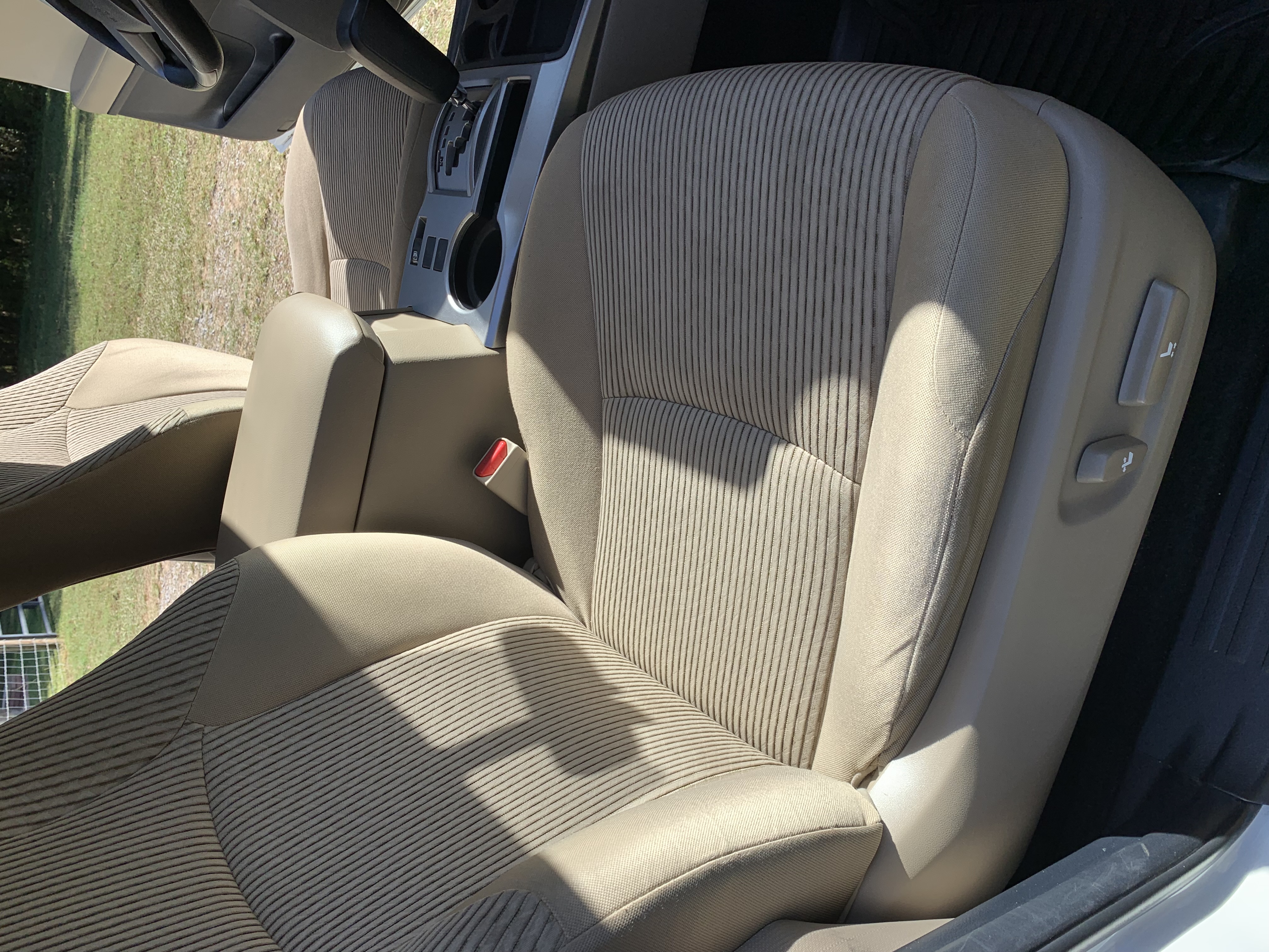 Used 2012 Toyota 4Runner SR5 RWD image 18
