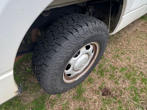 Used 2011 Ford F150 XL w/ PWR Equipment Group image 12