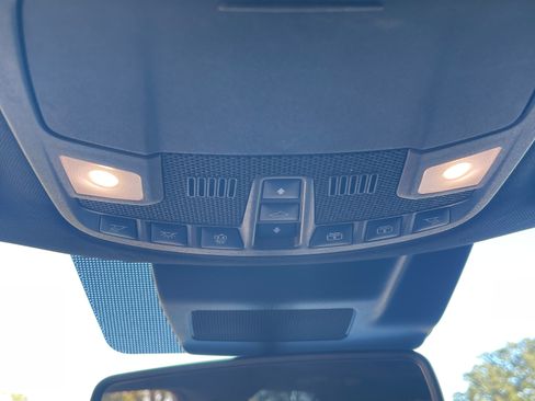 Used 2021 Ford Expedition Limited image 14