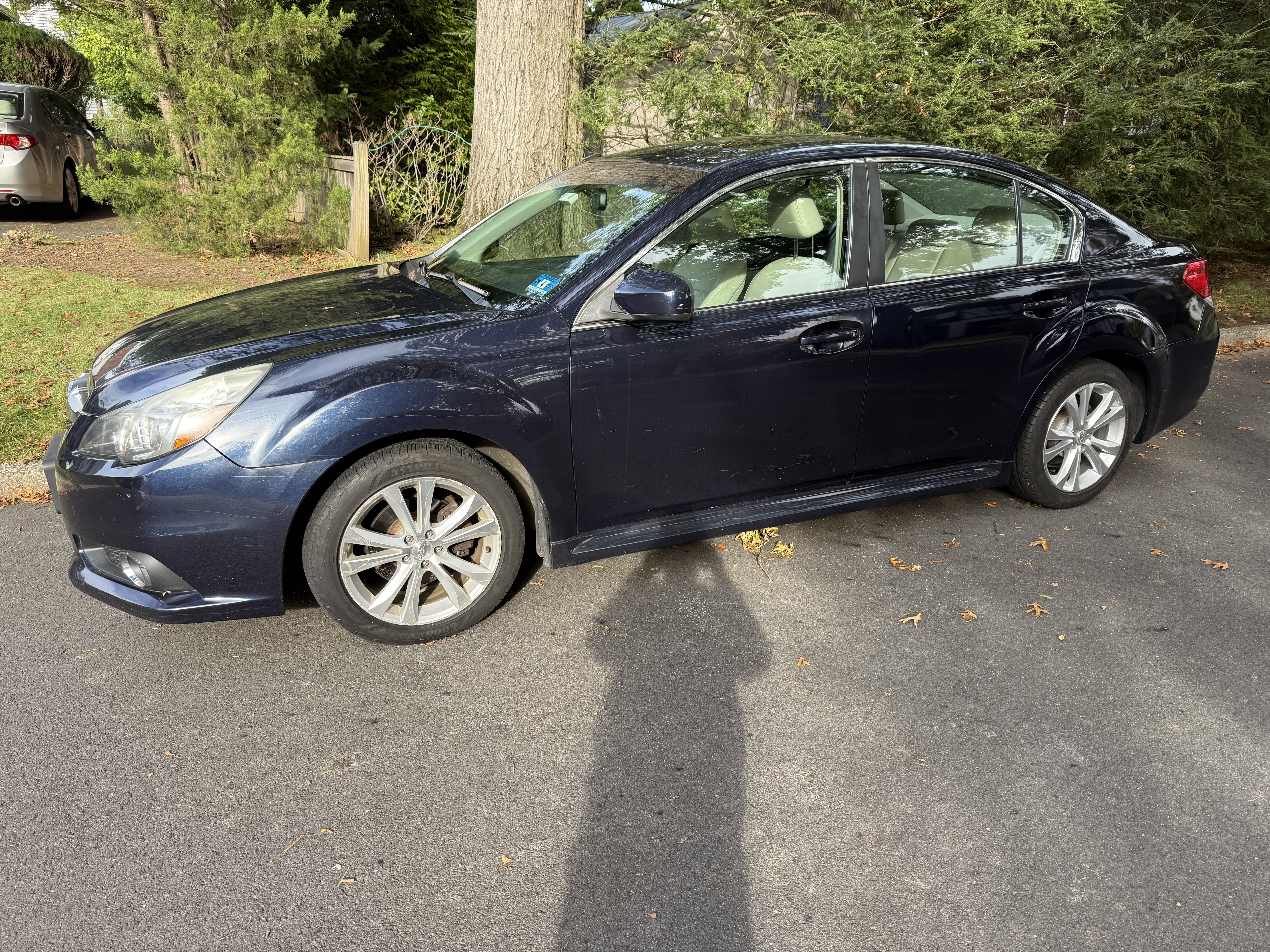 Used 2014 Subaru Legacy 2.5i Limited AWD/4WD image 1