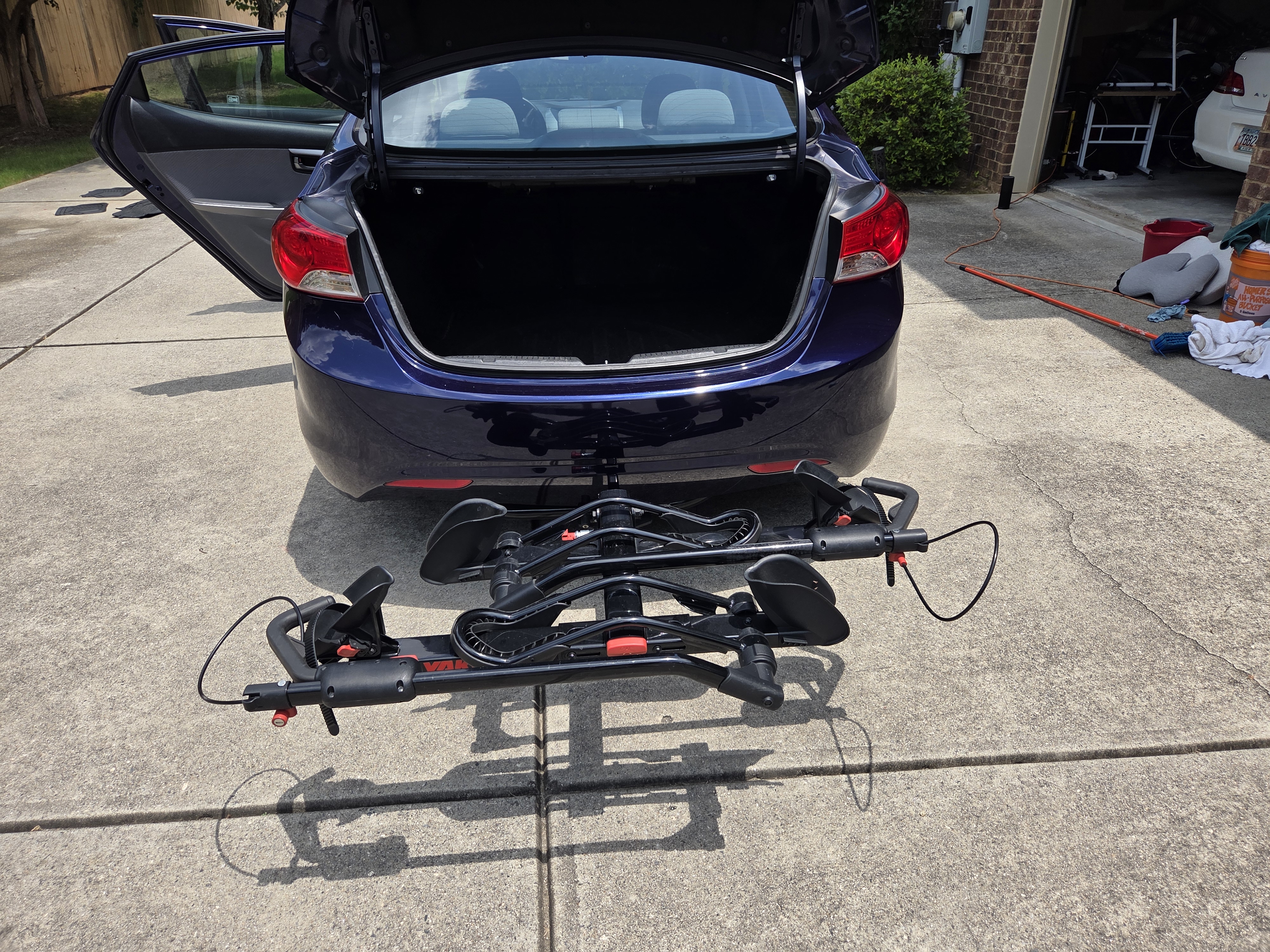 Used 2013 Hyundai Elantra GLS w/ Preferred Pkg FWD image 6