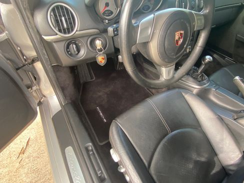 Used 2006 Porsche Boxster S RWD image 16