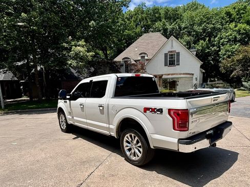 Used 2015 Ford F150 King Ranch w/ Equipment Group 601A Luxury AWD/4WD image 6