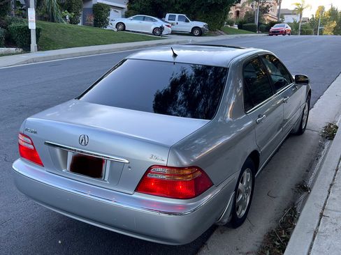 Used 2002 Acura RL image 18