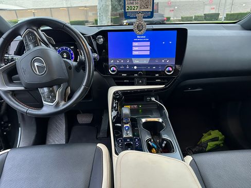 Used 2022 Lexus NX 350 AWD w/ Premium Package image 11