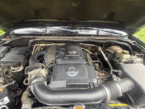 Used 2018 Nissan Frontier SV AWD/4WD image 15