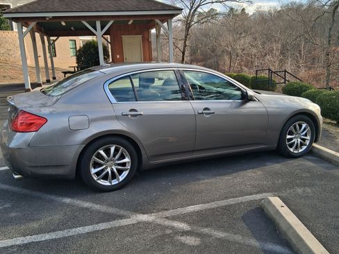 Used 2009 INFINITI G37 Journey w/ Premium Pkg image 12