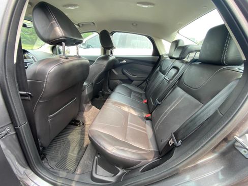Used 2012 Ford Focus SEL image 10