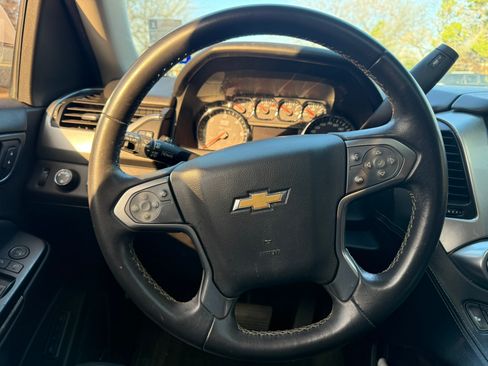 Used 2015 Chevrolet Tahoe LT image 11