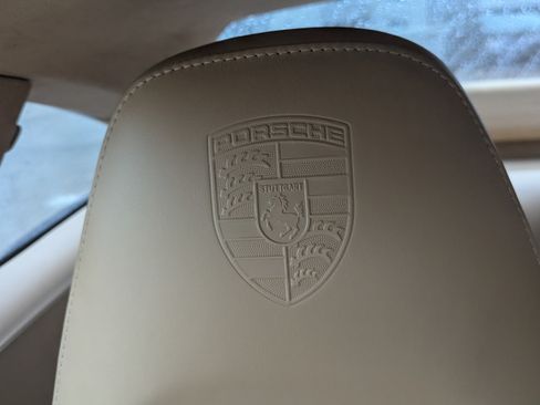 Used 2013 Porsche 911 GT3 RS image 18