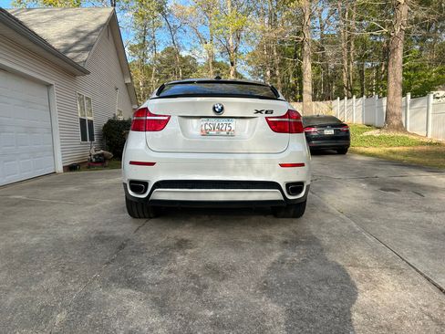 Used 2010 BMW X6 xDrive50i image 8