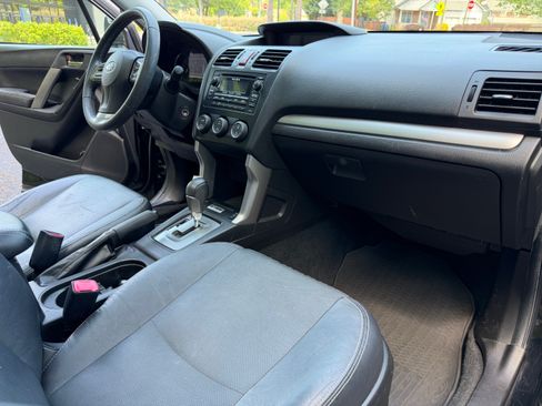 Used 2014 Subaru Forester 2.5i Limited w/ Popular Package #2 image 19