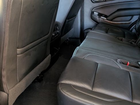 Used 2019 Chevrolet Tahoe LT image 29