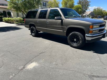 Used 1997 Chevrolet Suburban 2WD w/ Preferred Equipment Group 2