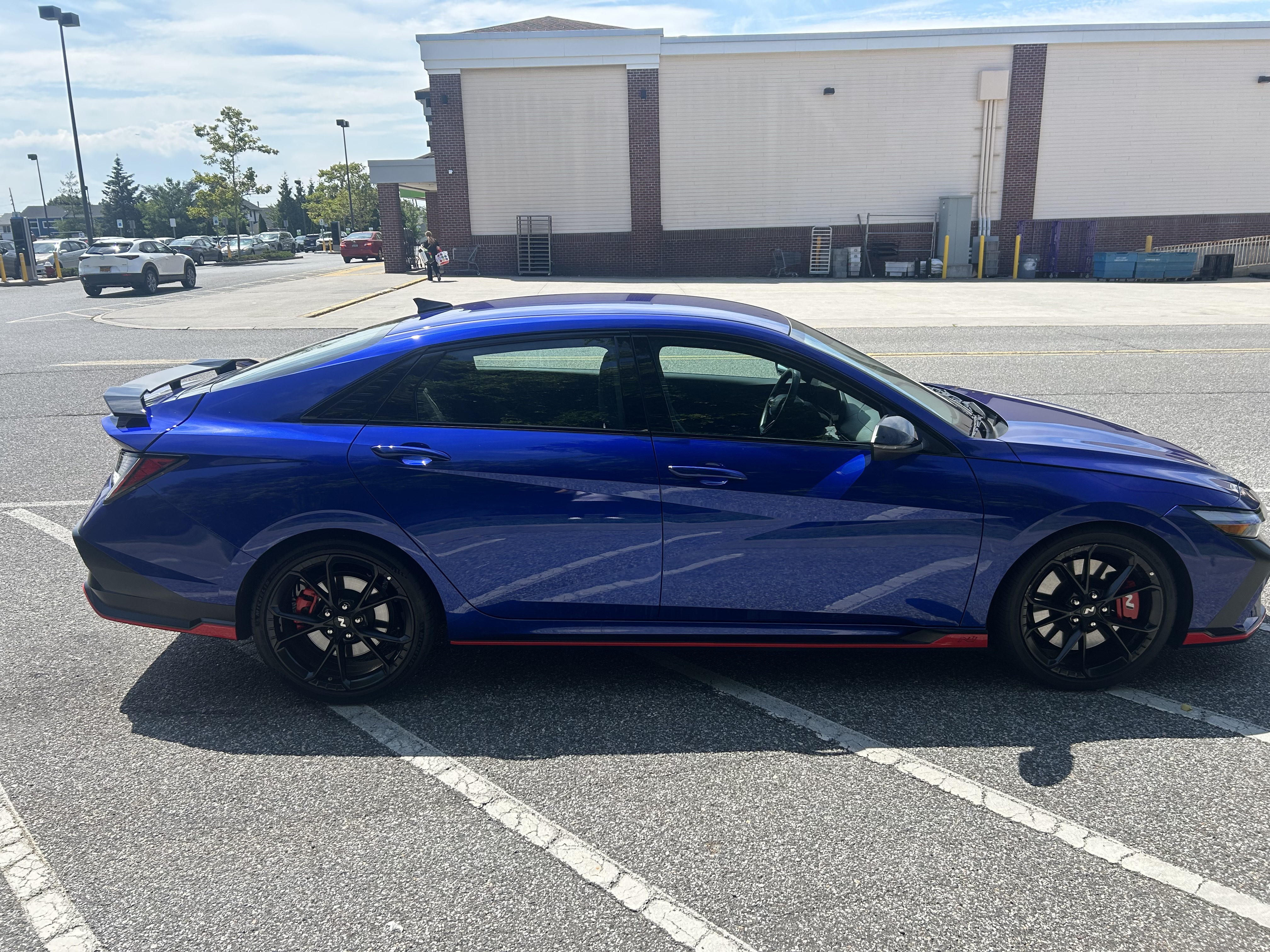 Used 2025 Hyundai Elantra N FWD image 3