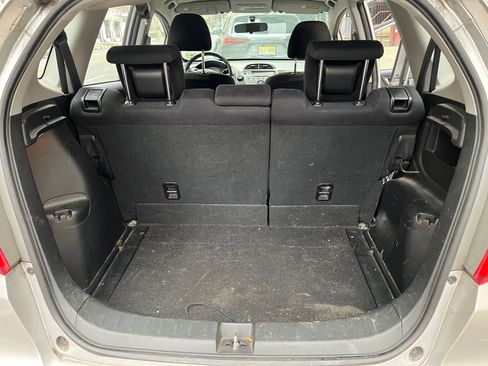 Used 2011 Honda Fit Sport image 15