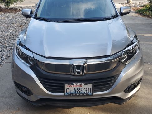 Used 2021 Honda HR-V EX image 10