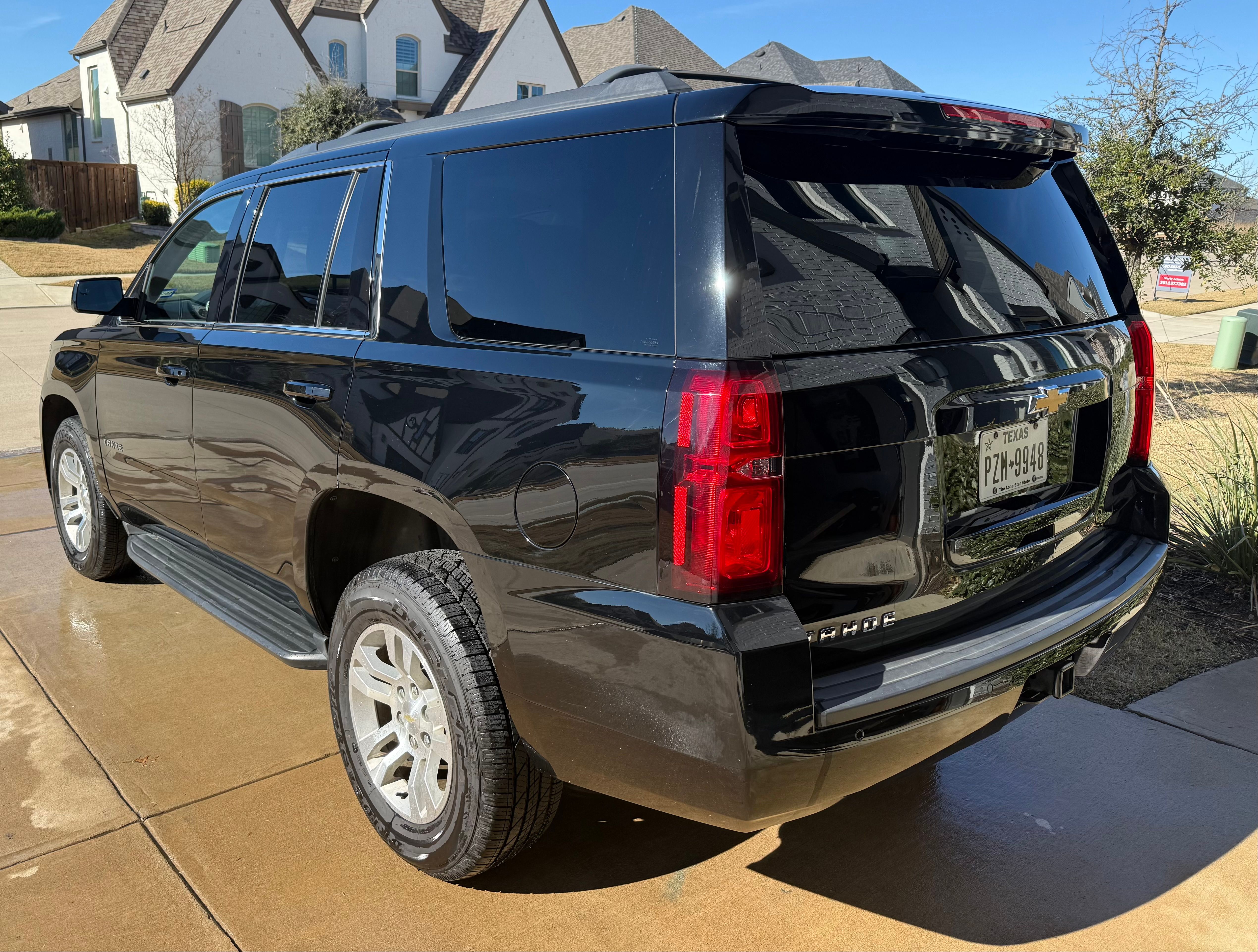 Used 2018 Chevrolet Tahoe LS RWD image 9