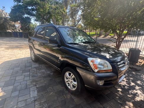 Used 2006 Kia Sportage EX FWD image 4