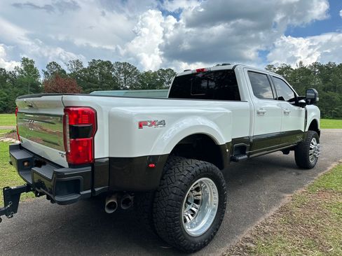 Used 2024 Ford F350 King Ranch AWD/4WD image 6
