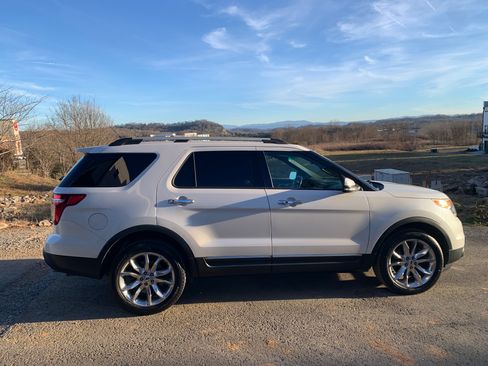 Used 2013 Ford Explorer Limited image 1