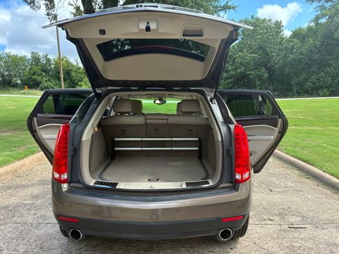 Used 2014 Cadillac SRX Luxury FWD image 5