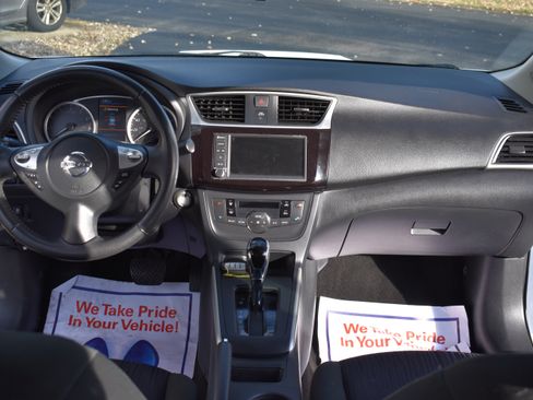 Used 2019 Nissan Sentra SV image 10