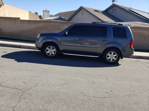 Used 2011 Honda Pilot Touring image 5