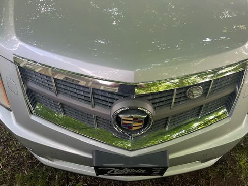 Used 2012 Cadillac SRX Premium image 26