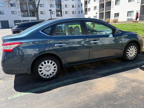 Used 2015 Nissan Sentra SV FWD image 4