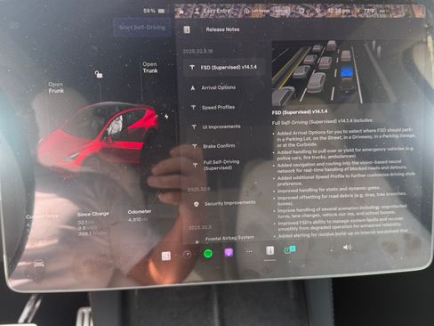 Used 2025 Tesla Model Y Performance image 11