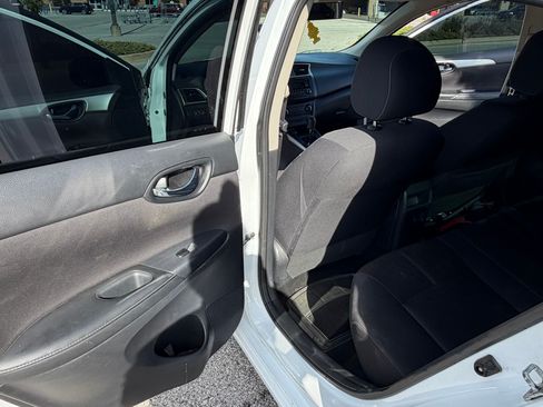 Used 2017 Nissan Sentra S FWD image 11
