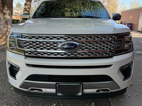 Used 2020 Ford Expedition Max Platinum image 4