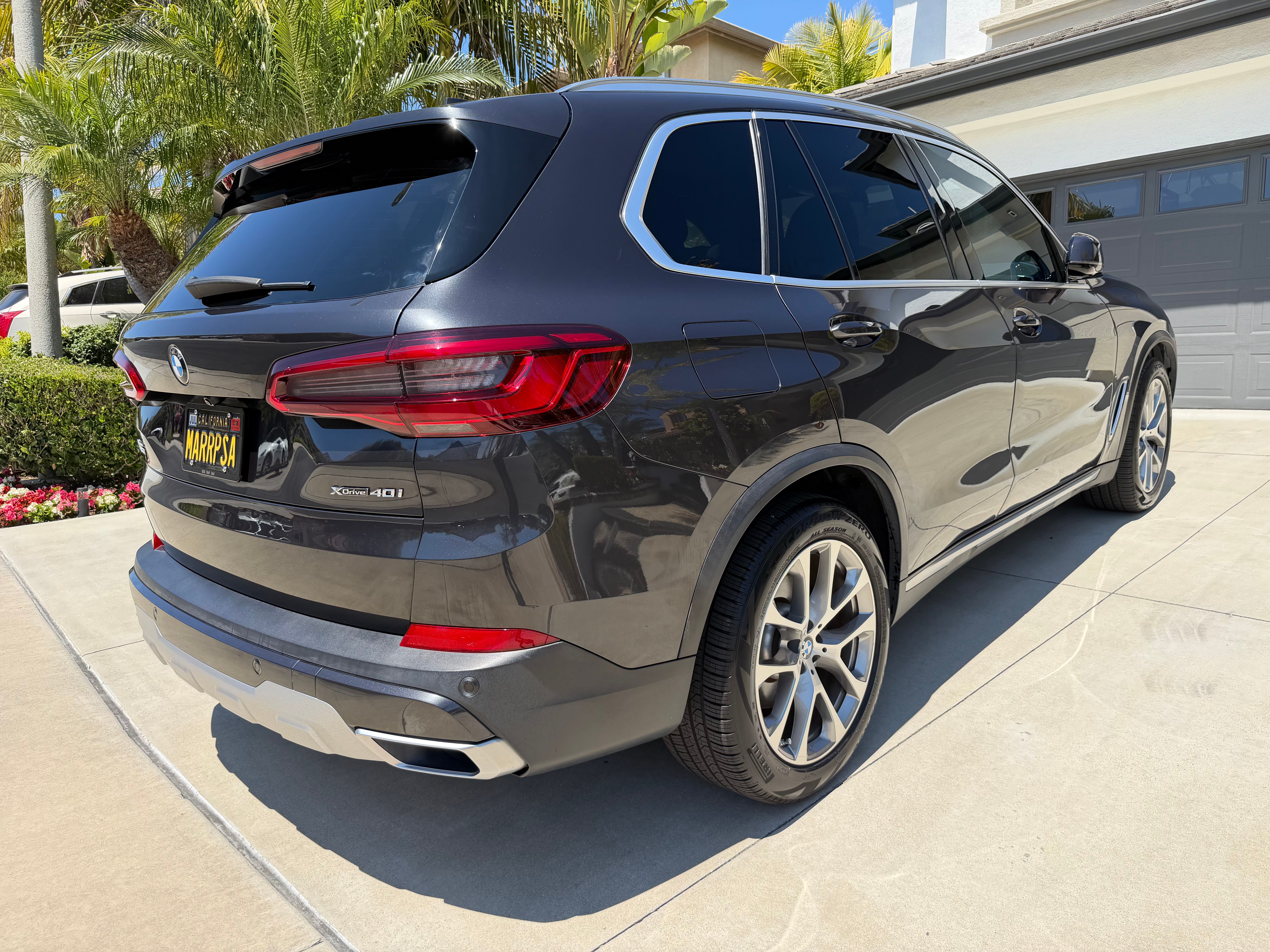 Used 2019 BMW X5 xDrive40i w/ Convenience Package AWD/4WD image 4