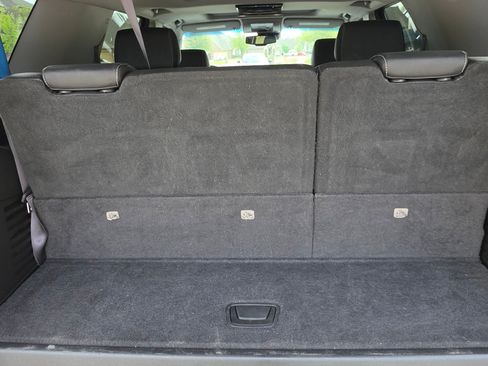 Used 2016 Chevrolet Tahoe LT image 16