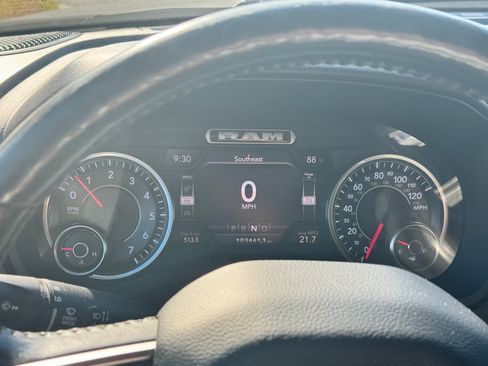 Used 2019 RAM 1500 Big Horn image 13