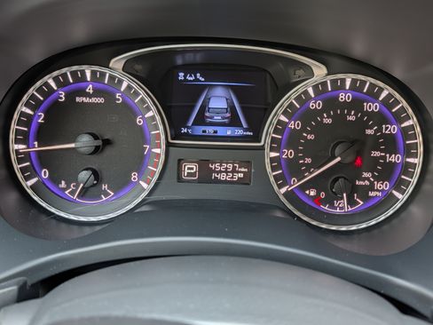 Used 2020 INFINITI QX60 Luxe w/ Sensory Package image 6