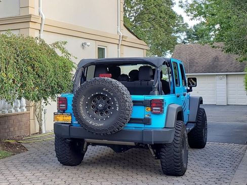 Used 2017 Jeep Wrangler Unlimited Sport w/ Connectivity Group image 5