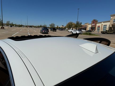 Used 2016 BMW 528i xDrive Sedan image 25