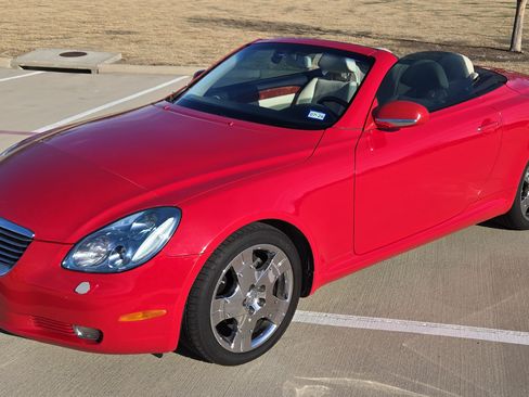 Used 2005 Lexus SC 430 Convertible image 1