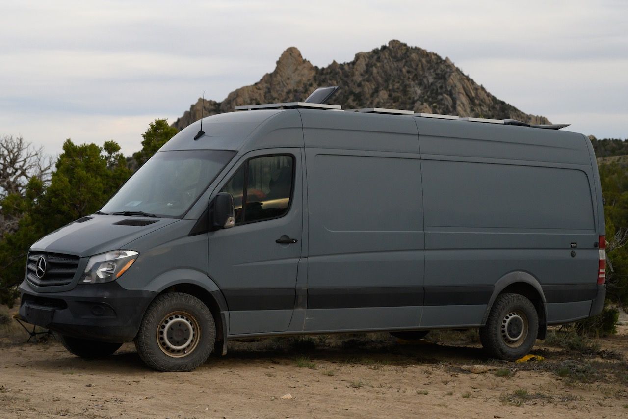 Used 2017 Mercedes-Benz Sprinter 2500 image 1