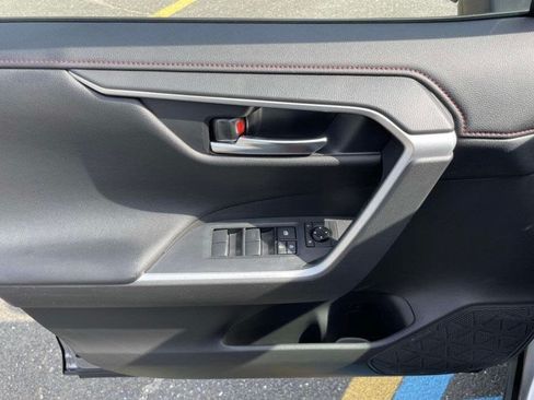 Used 2021 Toyota RAV4 XSE w/ Weather Package image 17