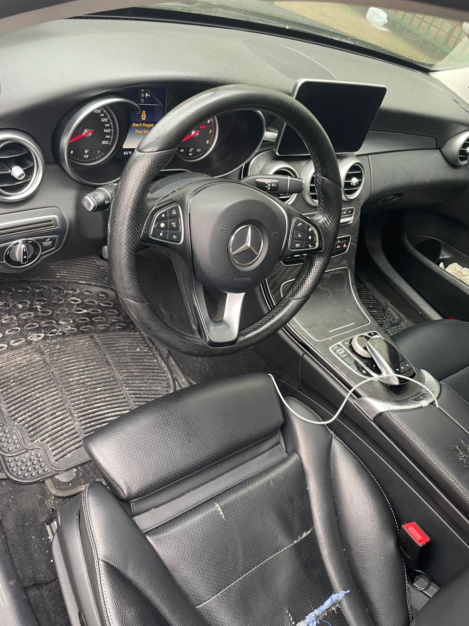 Used 2016 Mercedes-Benz C 300 4MATIC Sedan image 6
