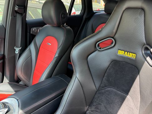 Used 2019 Mercedes-Benz GLC 63 AMG 4MATIC image 8