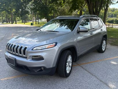 Used 2017 Jeep Cherokee Latitude w/ Cold Weather Group